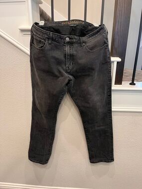 American Eagle Outfitters Men's Washed Black Slim Straight Jeans